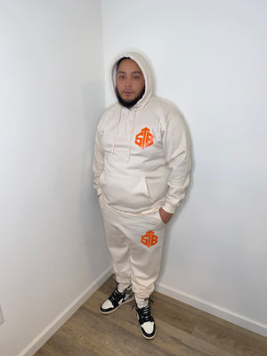 CREAM STB SWEATSUIT