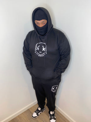 BLACK WHO SWEATSUIT